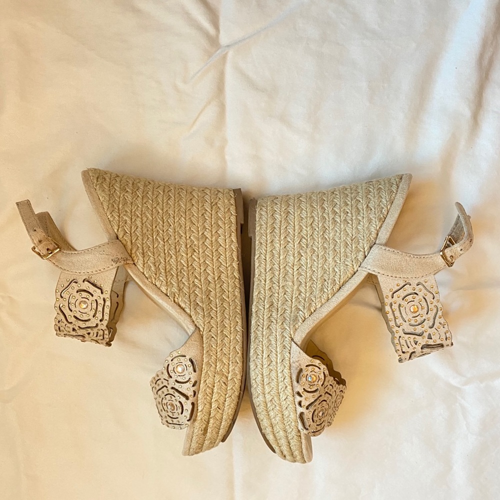 Zigi Soho Nude Espadrille Wedges - Picture 2 of 8